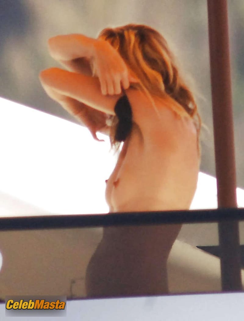 Heidi Klum Photo Gallery from Beach Babes photo 4