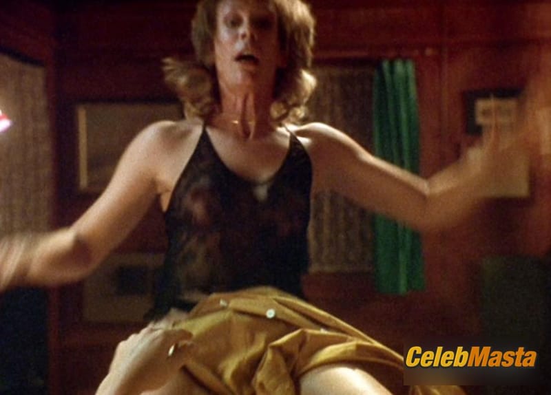 Jamie Lee Curtis Photos from Drowning Mona photo 1