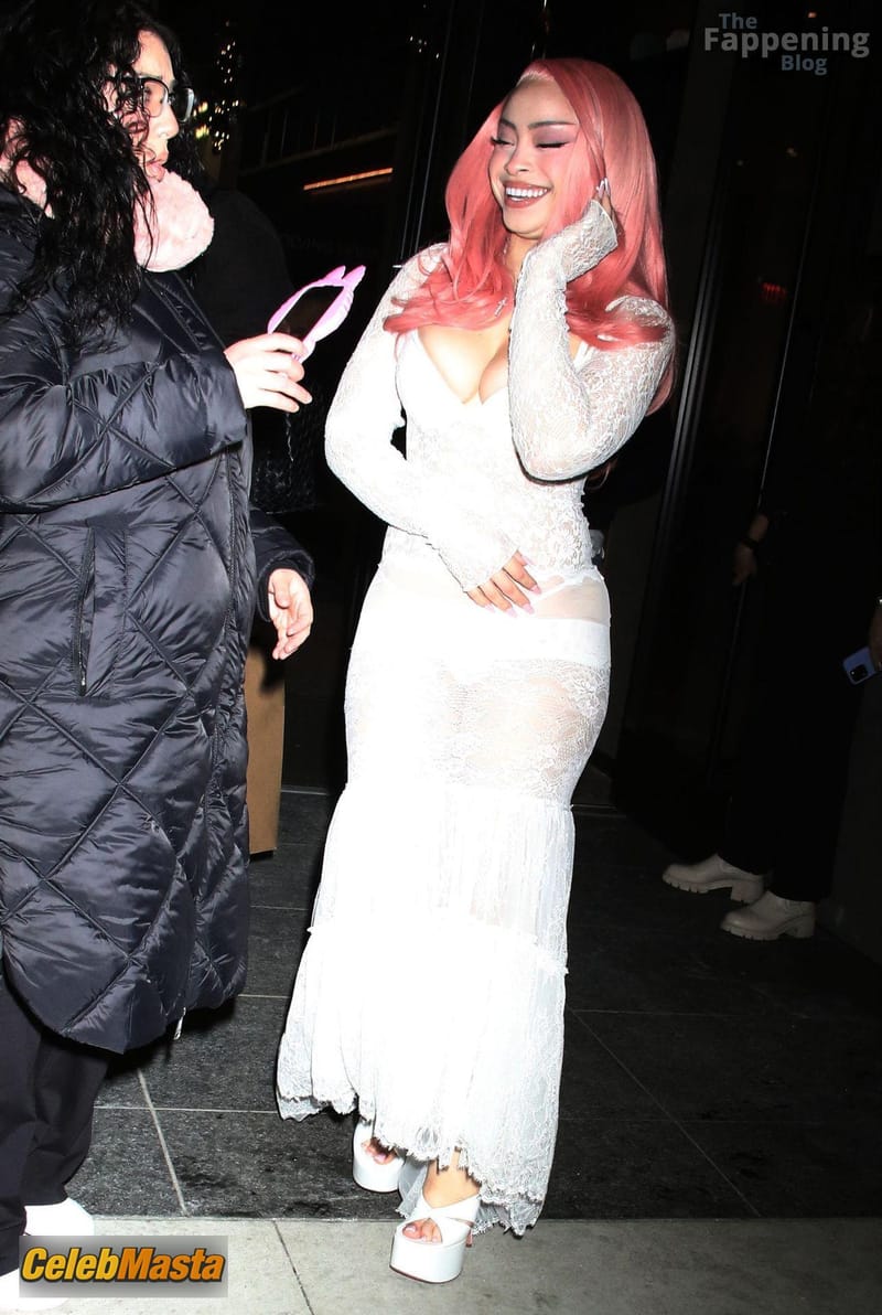 Ice Spice Photos: Sexy Seen Flashing Her Hot Thong, Booty And Boobs At Watch What photo 1