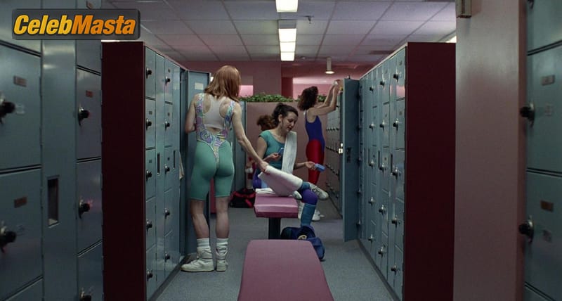 Julianne Moore Scene Photos Gallery from Safe photo 2