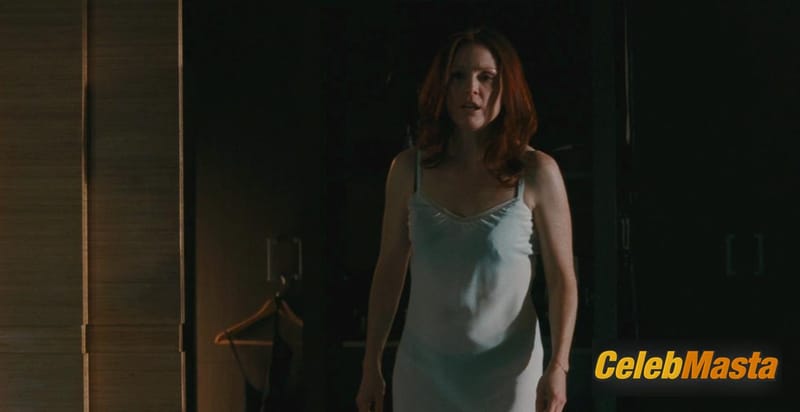 Julianne Moore Photos from Chloe photo 4