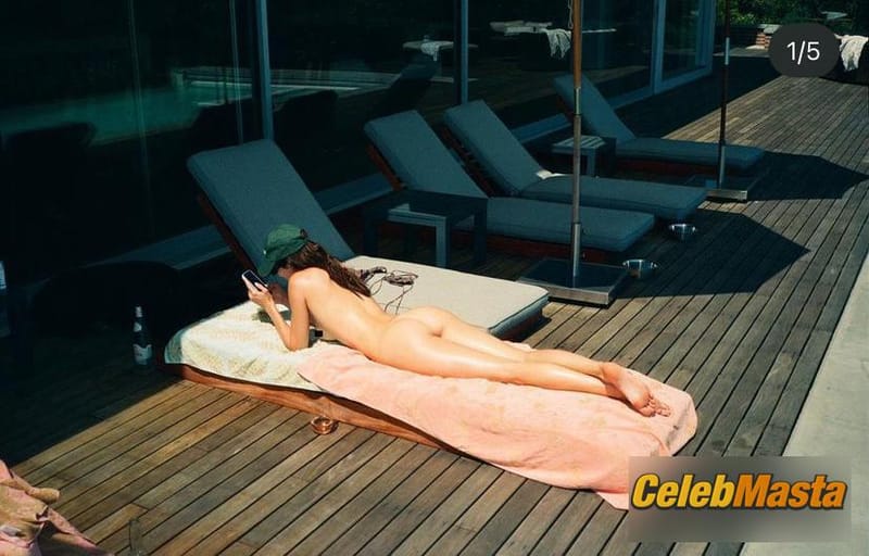 Kendall Jenner Photo Set from The Kardashians photo 4