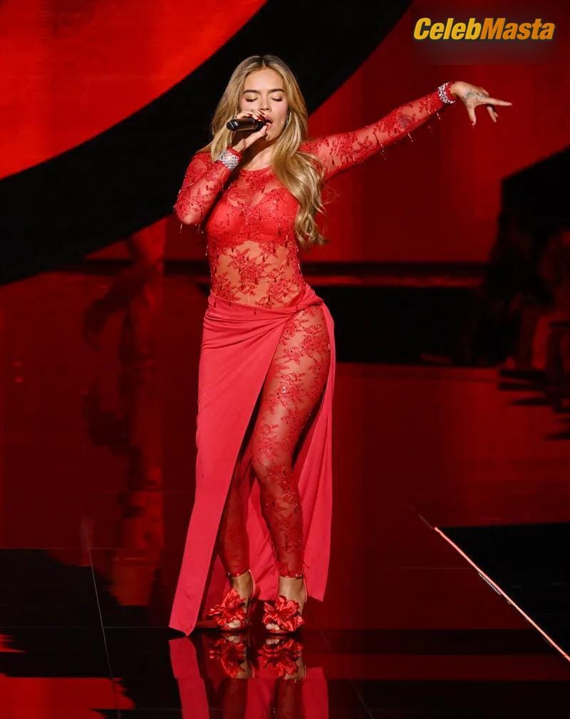 Karol G Photo Gallery from The Victoria’s Secret Fashion Show 2025 photo 3