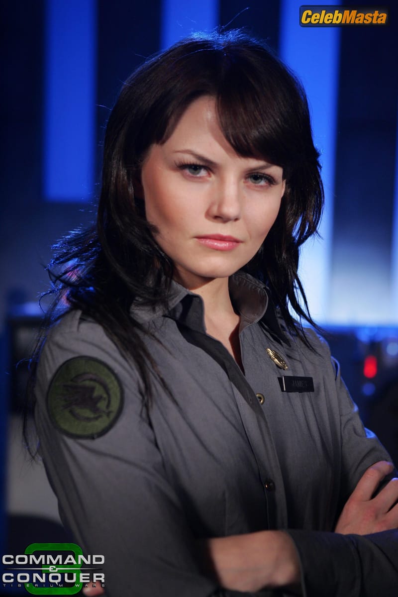Photo Gallery: Jennifer Morrison in Command & Conquer 3 Tiberium Wars photo 4