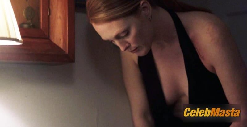 Julianne Moore Photo Gallery from Hannibal photo 2