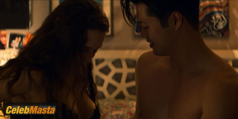Katherine Langford Photo Collection from 13 Reasons Why photo 2