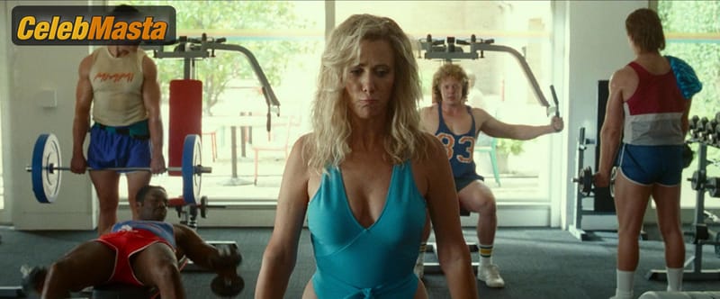 Kristen Wiig Photo Gallery from Wonder Woman 1984 photo 2