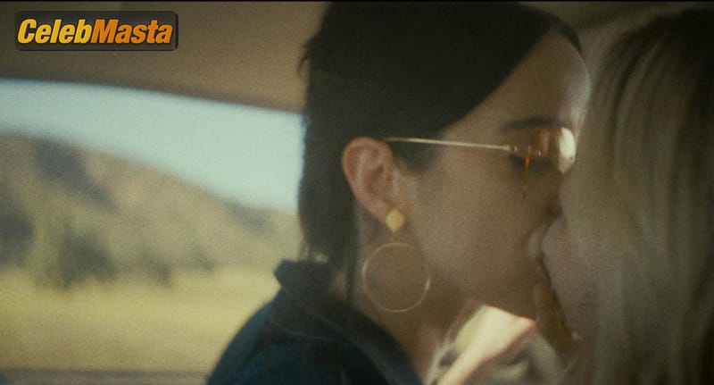 Krysten Ritter Photo Set from Stone Cold Fox photo 1