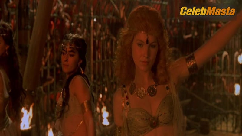 Laetitia Casta Photo Gallery from Asterix And Obelix Vs. Caesar photo 4
