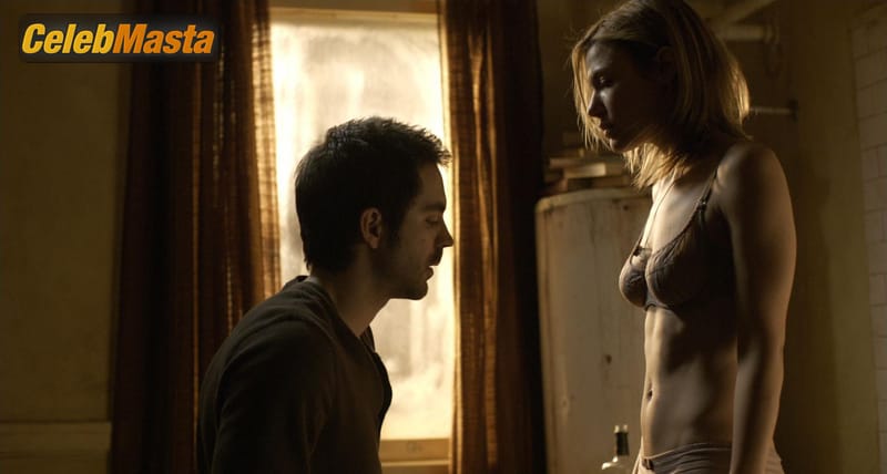 Kiele Sanchez Photo Collection from 30 Days of Night Dark Days photo 4