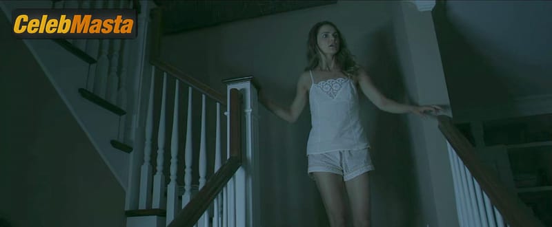 Keri Russell Photo Collection from Dark Skies photo 1