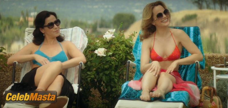 Photo Gallery: Mena Suvari in American Woman photo 3