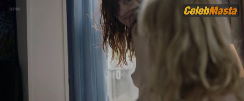 Mena Suvari Scene Photos Gallery from Becks photo 1