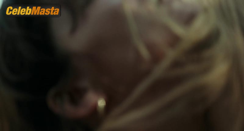 Laetitia Casta Scene Photos Gallery from Beyond The Horizon photo 1