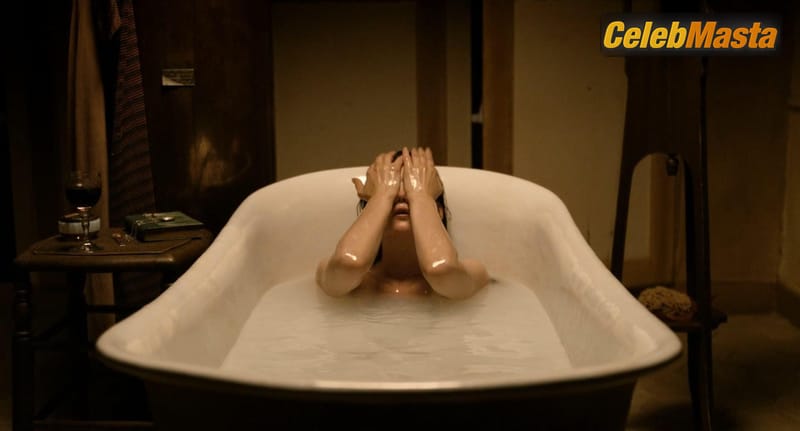 Photo Gallery: Laetitia Casta in Behind The Walls photo 2