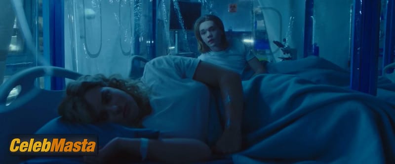 Katherine Langford Photo Collection from Spontaneous photo 4