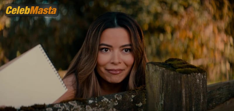 Miranda Cosgrove Scene Photos Gallery from The Wrong Paris photo 1