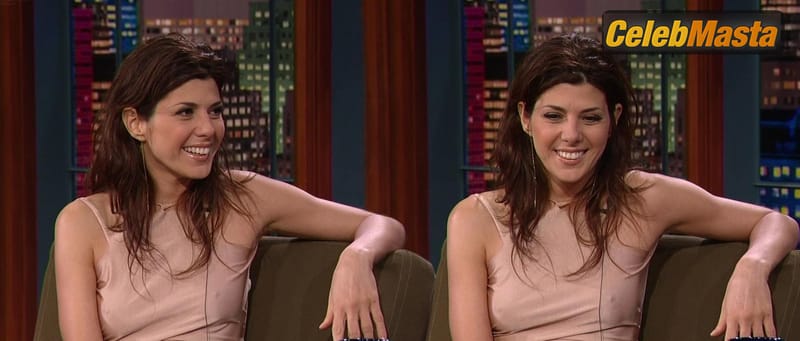 Marisa Tomei Photos from The Tonight Show photo 2