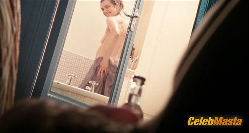 Rachel Weisz Photos from The Constant Gardener photo 3