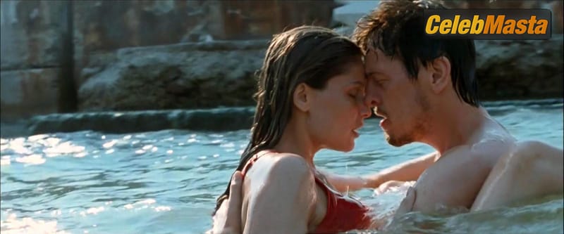 Photo Gallery: Laetitia Casta in The Island photo 2