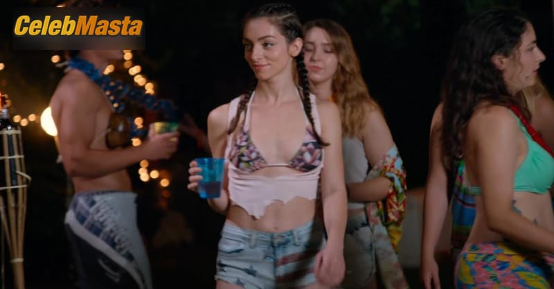 Photo Gallery: Melissa Saint-Amand in Haunting On Fraternity Row photo 3