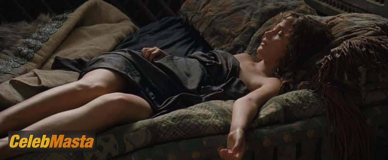 Rose Byrne Photos from Troy photo 3