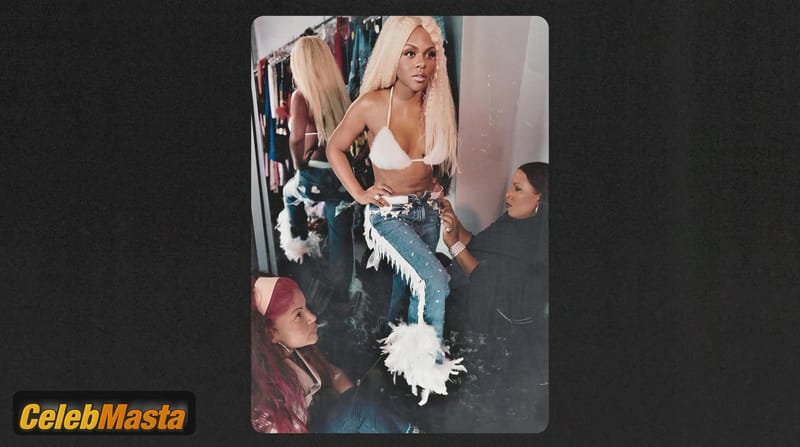 Lil’ Kim Photos from Ladies First A Story Of Women In Hip-hop photo 2
