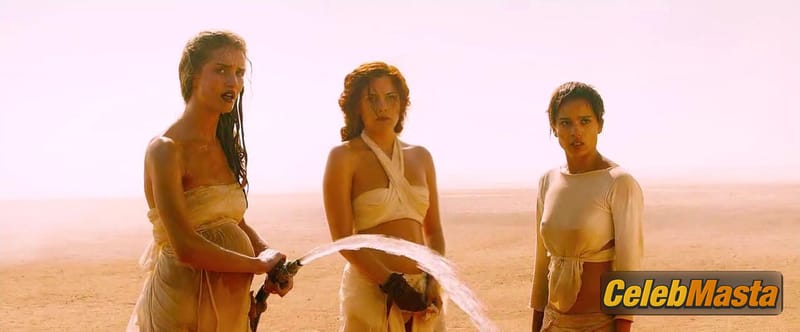 Rosie Huntington-Whiteley Photo Set from Mad Max Fury Road photo 1