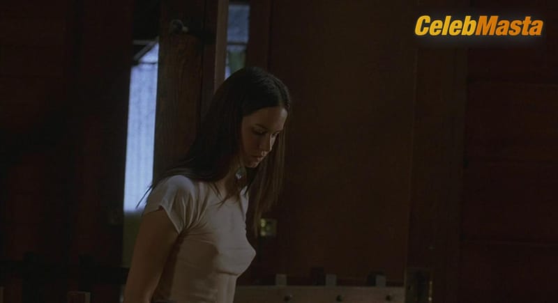 Photo Gallery: Katherine Waterston in The Babysitters photo 1