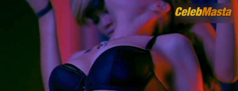 Photo Gallery: Laetitia Casta in Te Amo photo 2