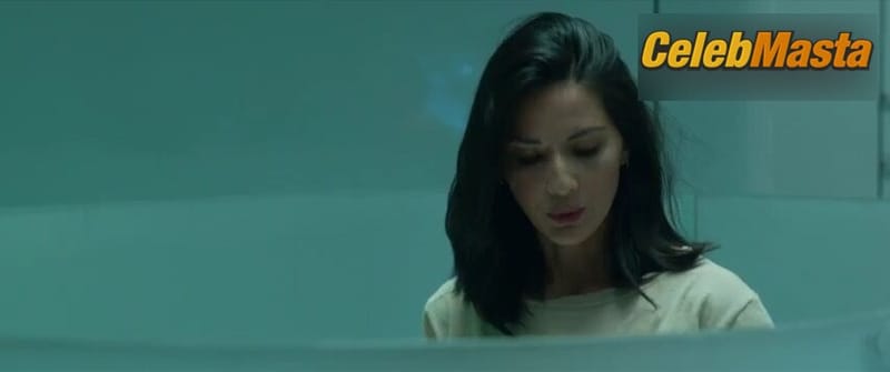 Olivia Munn Photos from The Predator photo 1
