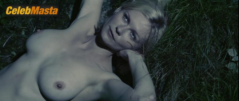Kirsten Dunst Scene Photos Gallery from Melancholia photo 3