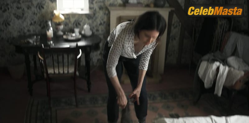 Katherine Waterston Photo Gallery from The Third Day photo 3