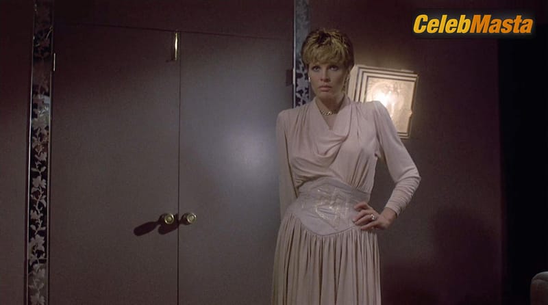 Kim Basinger Photo Collection from The Man Who Loved Women photo 1