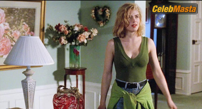Kristy Swanson Scene Photos Gallery from Buffy The Vampire Slayer photo 2