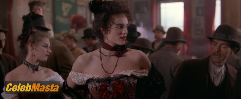 Michelle Johnson Photo Gallery from Far And Away photo 2