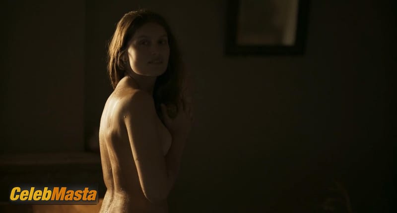 Laetitia Casta Scene Photos Gallery from Lincroyable Histoire Du Facteur Cheval photo 1