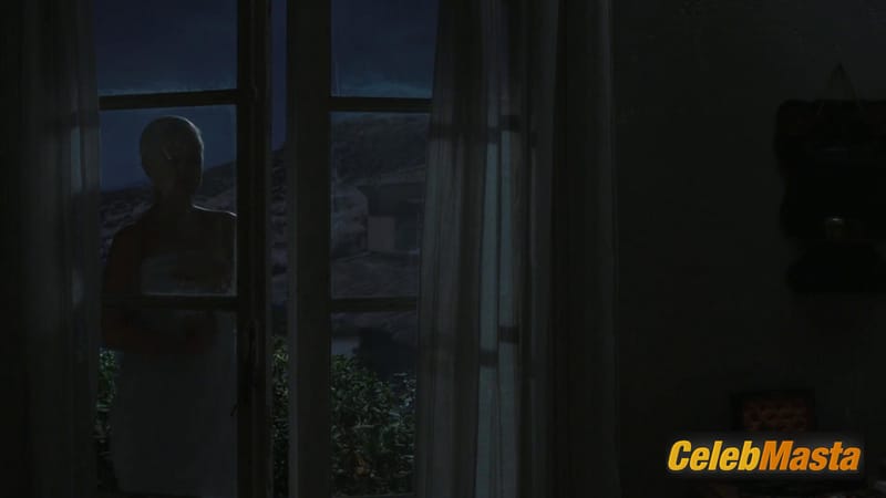 Mena Suvari Photos from The Garden Of Eden photo 2
