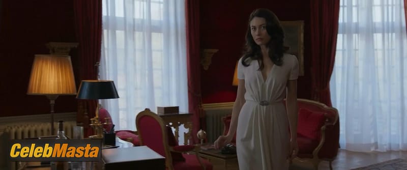 Olga Kurylenko Photos from Les Traducteurs photo 2