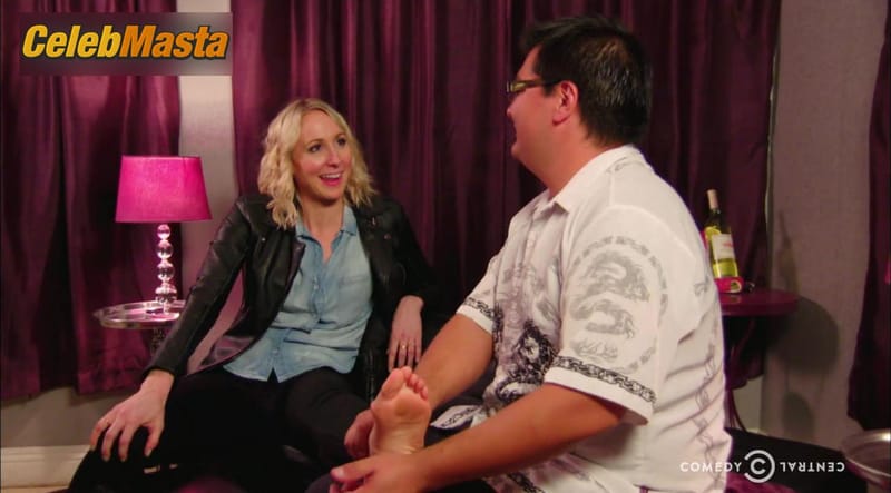 Nikki Glaser Gallery: Not Safe with photo 2