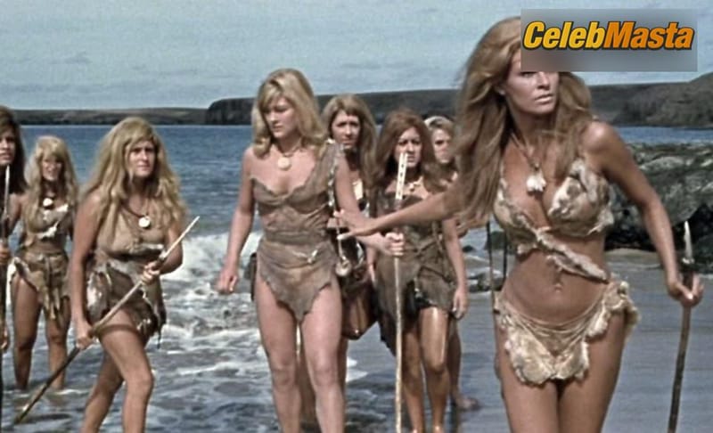 Raquel Welch Photo Gallery from One Million Years B.c. photo 4
