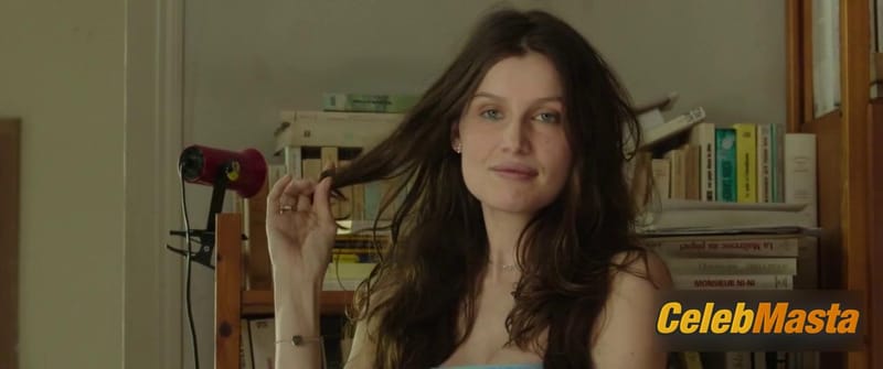 Laetitia Casta Scene Photos Gallery from Des Lendemains Qui Chantent photo 3