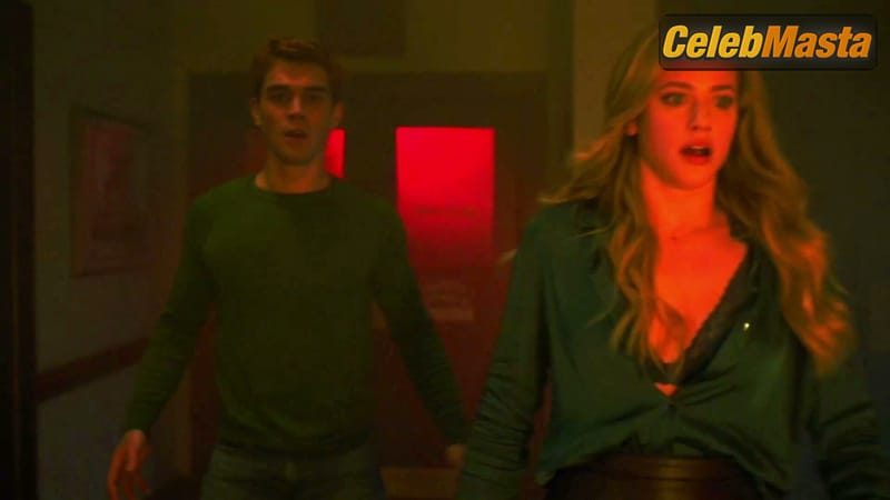 Lili Reinhart Photo Set from Riverdale photo 4