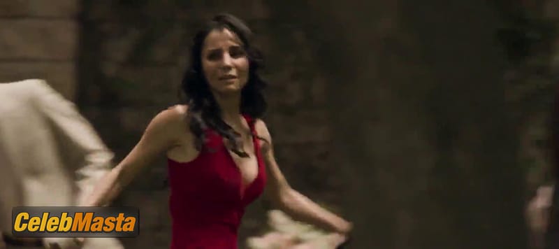Martha Higareda Scene Photos Gallery from Vive Por Mi photo 1