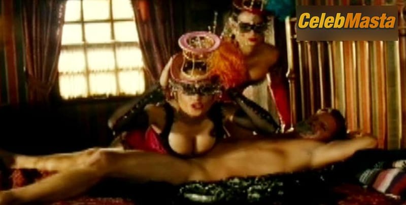 Salma Hayek Photo Set from Bandidas photo 3