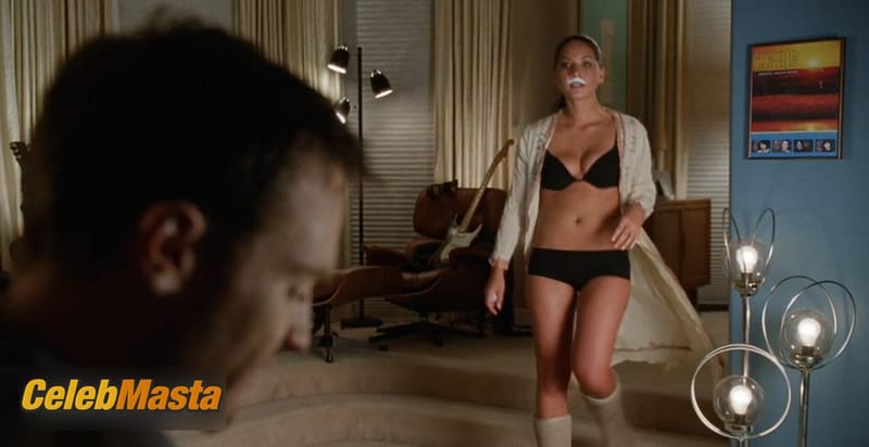 Olivia Munn Photo Set from Freeloaders photo 2