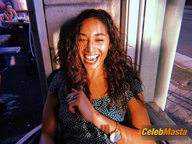 Meaghan Rath Photo Gallery: Sexy Photo Collection photo 3