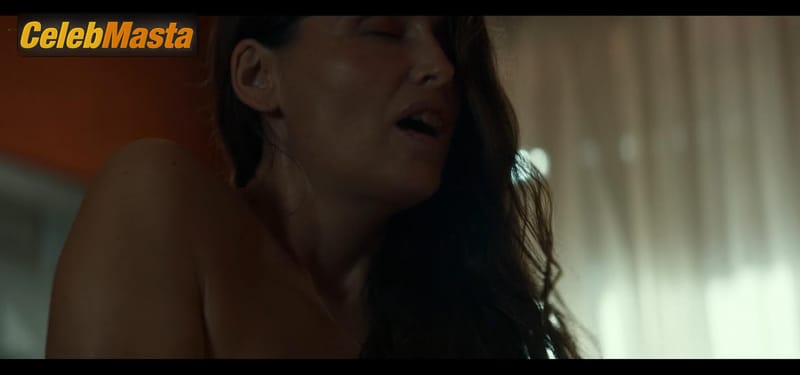 Laetitia Casta Photo Gallery from Una Storia Nera photo 4