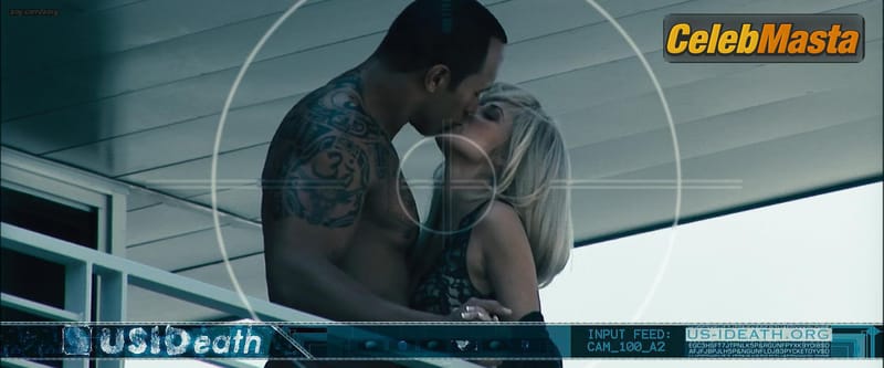 Sarah Michelle Gellar Photo Set from Southland Tales photo 2