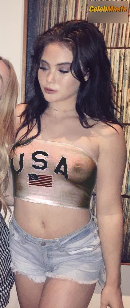 McKayla Maroney Photo Set: Sexy Photos photo 1